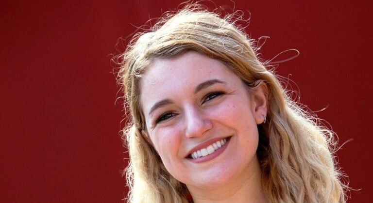 Abby Adams Biography & Net Worth, Age, Career, Lifestyle