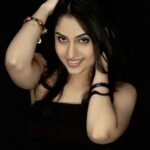 Aishwarya Nag Biography & Net Worth, Age, Career, Lifestyle