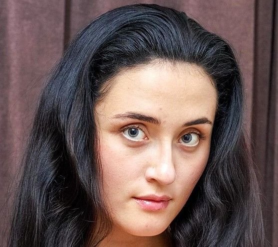 Alexa Black Biography & Net Worth, Age, Career, Lifestyle