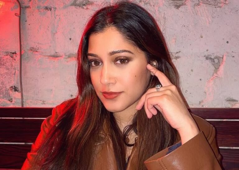 Aneesha Joshi Biography & Net Worth, Age, Career, Lifestyle