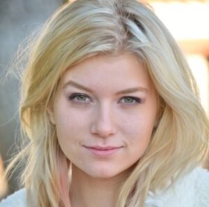 Arya Fae Biography & Net Worth, Age, Career, Lifestyle