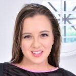 Becky LeSabre Biography & Net Worth, Age, Career, Lifestyle