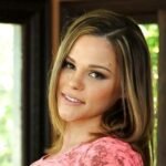 Brianna Brown Biography & Net Worth, Age, Career, Lifestyle