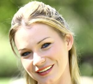 Brooke Cherry Biography & Net Worth, Age, Career, Lifestyle