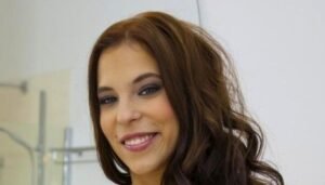 Candy Bell Biography & Net Worth, Age, Career, Lifestyle