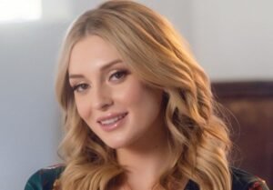 Charlotte Sins Biography & Net Worth, Age, Career, Lifestyle