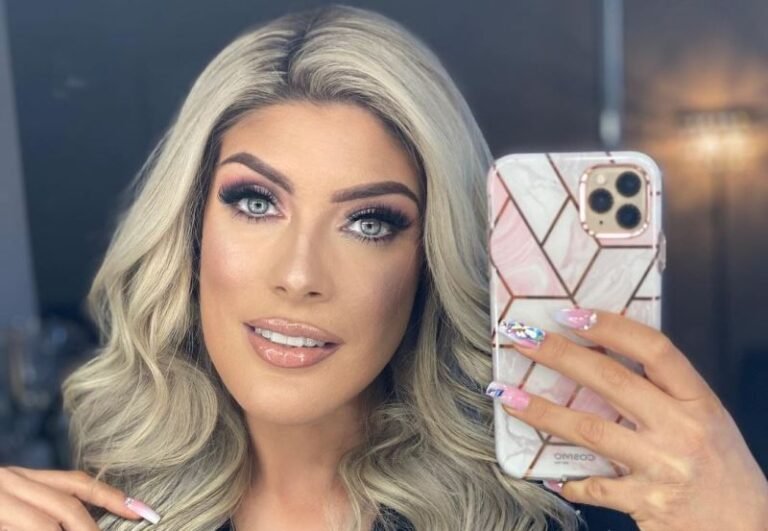 Ellie Lilly Biography & Net Worth, Age, Career, Lifestyle