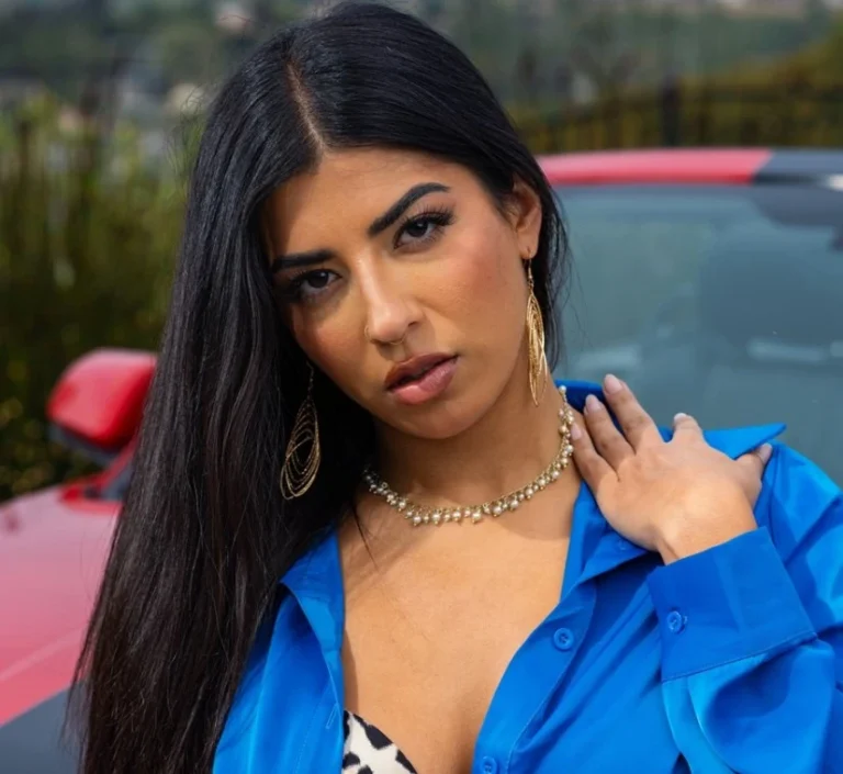 Jasmine Sherni Biography & Net Worth, Age, Career, Lifestyle