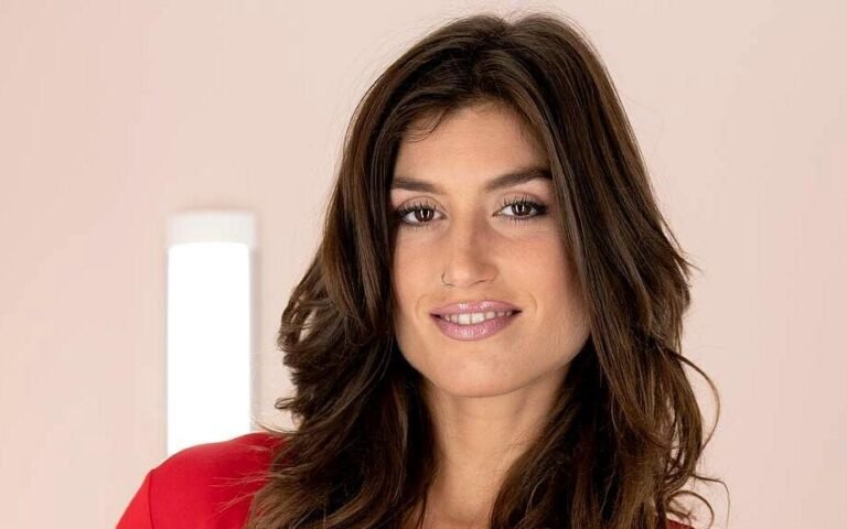 Julia Roca Biography & Net Worth, Age, Career, Lifestyle