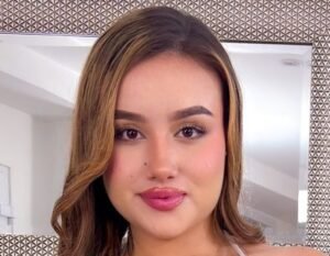 Kate Rous Biography & Net Worth, Age, Career, Lifestyle