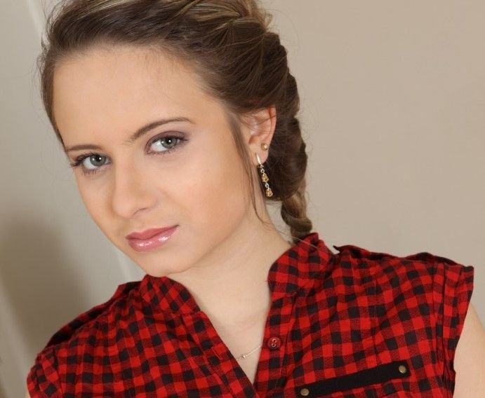 Katie Cosner Biography & Net Worth, Age, Career, Lifestyle