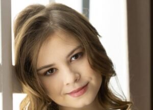 Kira Rami Biography & Net Worth, Age, Career, Lifestyle