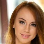 Kira Thorn Biography & Net Worth, Age, Career, Lifestyle
