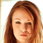Leanna Decker Biography & Net Worth, Age, Career, Lifestyle