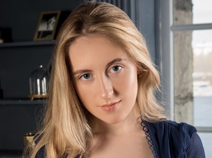 Lily Poison Biography & Net Worth, Age, Career, Lifestyle