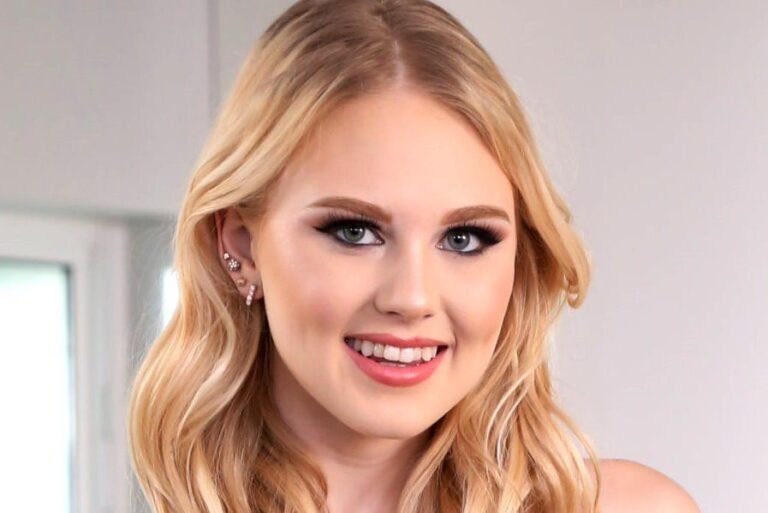 Lily Rader Biography & Net Worth, Age, Career, Lifestyle