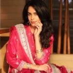 Mallika Sherawat Biography & Net Worth, Age, Career, Lifestyle