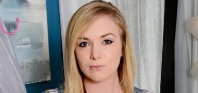 Mandy Lou Biography & Net Worth, Age, Career, Lifestyle