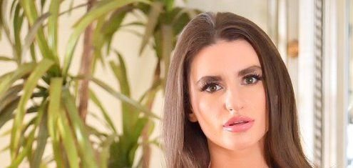 Mia Taylor Biography & Net Worth, Age, Career, Lifestyle