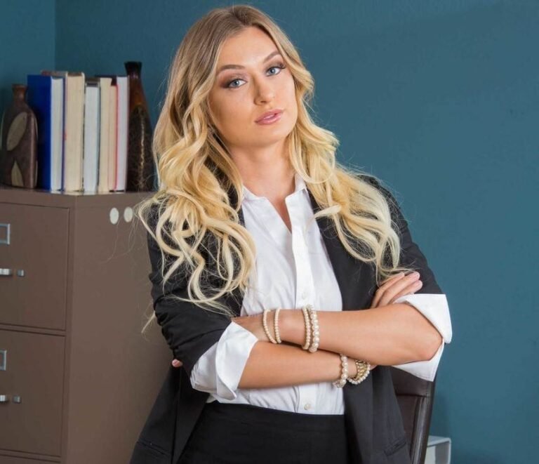 Natalia Starr Biography & Net Worth, Age, Career, Lifestyle
