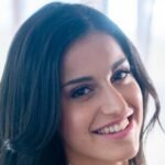 Natasha Lapiedra Biography & Net Worth, Age, Career, Lifestyle