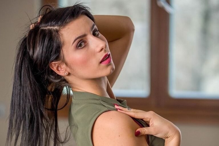 Nelly Kent Biography & Net Worth, Age, Career, Lifestyle