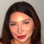 Nina Naples Biography & Net Worth, Age, Career, Lifestyle