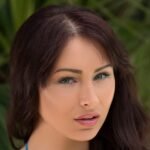 Noemi Moon Biography & Net Worth, Age, Career, Lifestyle