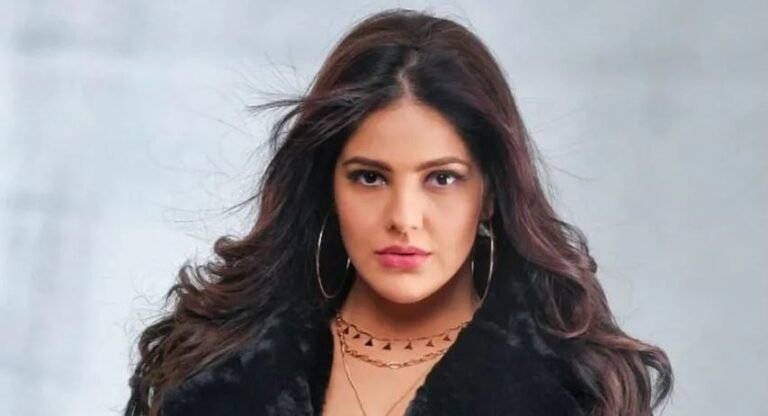 Parree Pande Biography & Net Worth, Age, Career, Lifestyle