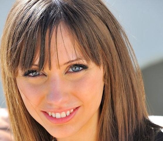 Risi Simms Biography & Net Worth, Age, Career, Lifestyle