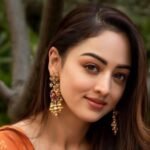 Sandeepa Dhar Biography & Net Worth, Age, Career, Lifestyle