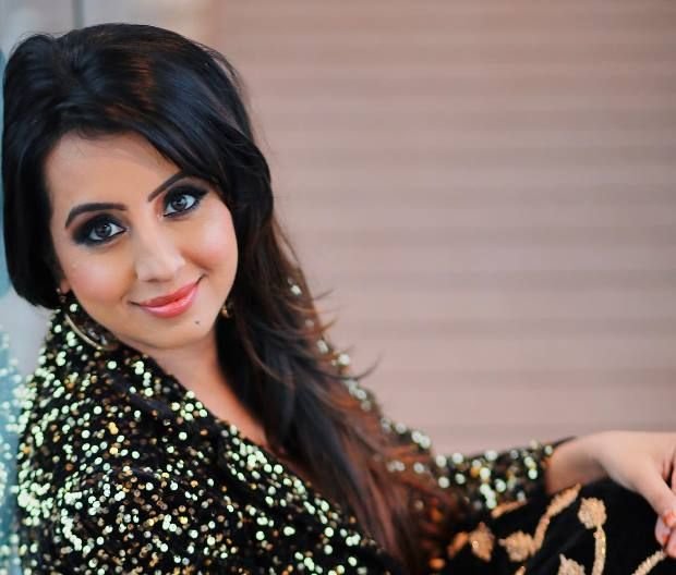 Sanjjanaa Galrani Biography & Net Worth, Age, Career, Lifestyle