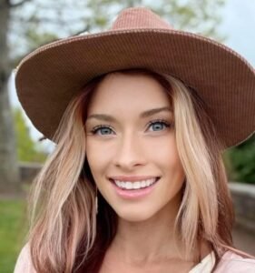 Sara Loverays Biography & Net Worth, Age, Career, Lifestyle