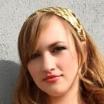 Sara Willis Biography & Net Worth, Age, Career, Lifestyle