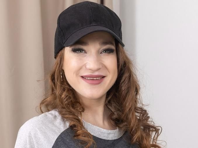 Sasha Miller Biography & Net Worth, Age, Career, Lifestyle