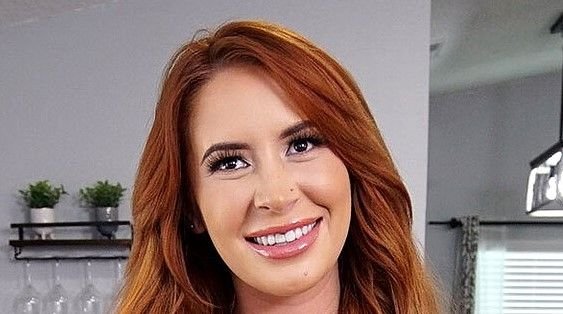 Scarlett Sommers Biography & Net Worth, Age, Career, Lifestyle