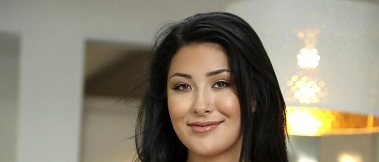 Serena Skye Biography & Net Worth, Age, Career, Lifestyle