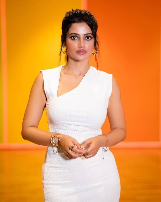Ushasi Ray Biography & Net Worth, Age, Career, Lifestyle