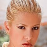 Victoria Lanz Biography & Net Worth, Age, Career, Lifestyle