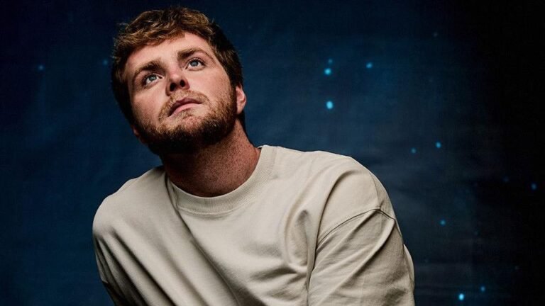 Alex Warren Biography & Net Worth, Age, Career, Lifestyle - Photo 6
